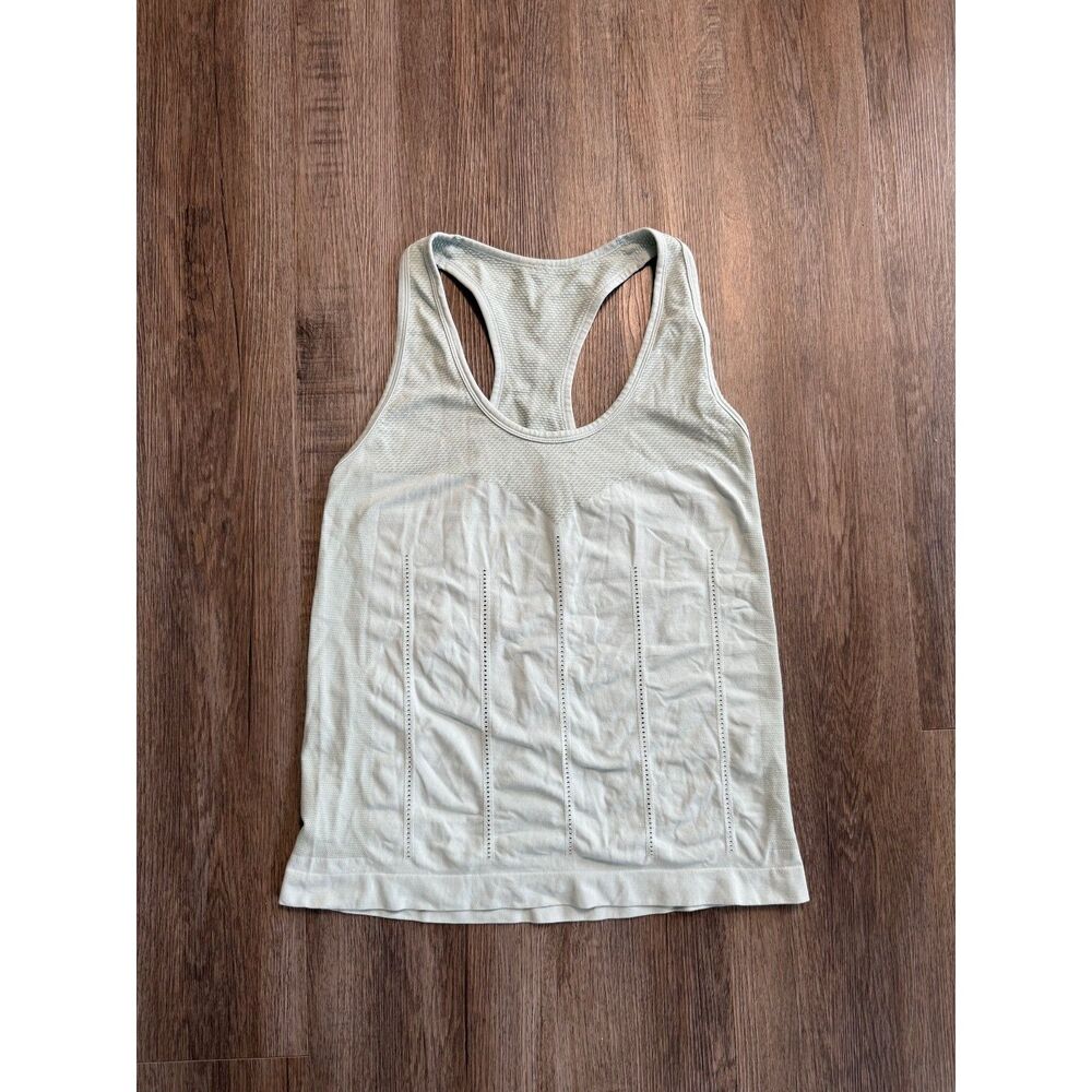 Fabletics shirt